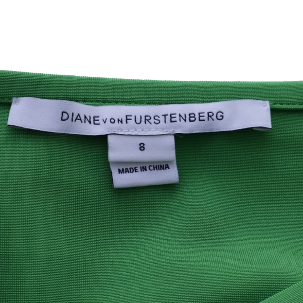 Diane Von Furstenberg Two Slit Pencil Skirt - Picture 8 of 8